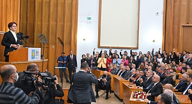 Akşener: Teröre asla teslim olmayacağız