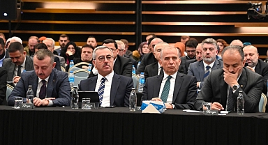 Başkan Güngör, AK Parti Yerel Yönetimler Başkanlığı İstişare Toplantısı’na Katıldı