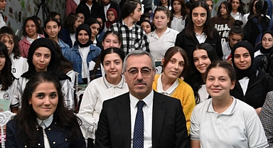 Büyükşehir Kütüphanelerinde Ücretsiz İnternet