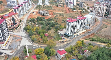 Büyükşehir Üngüt Kavşağı’ndaki Sorunu Çözüyor