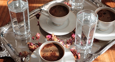 Çay ve kahve tiryakileri dikkat! Bu hataya düşmeyin!