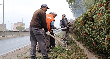 Dulkadiroğlu Belediyesi Ekipleri Park ve Bahçelerde Bakım Çalışması Yaptı