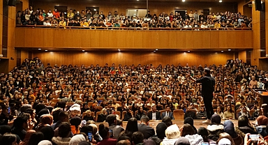 Gri Koç, Kahramanmaraş’ta Gençlere Seslendi