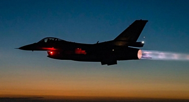 Jetler havalandı... Hedefler bombalanıyor!