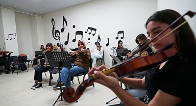 Müzik yeteneğini geliştirmek isteyenler bu kurslara akın ediyor