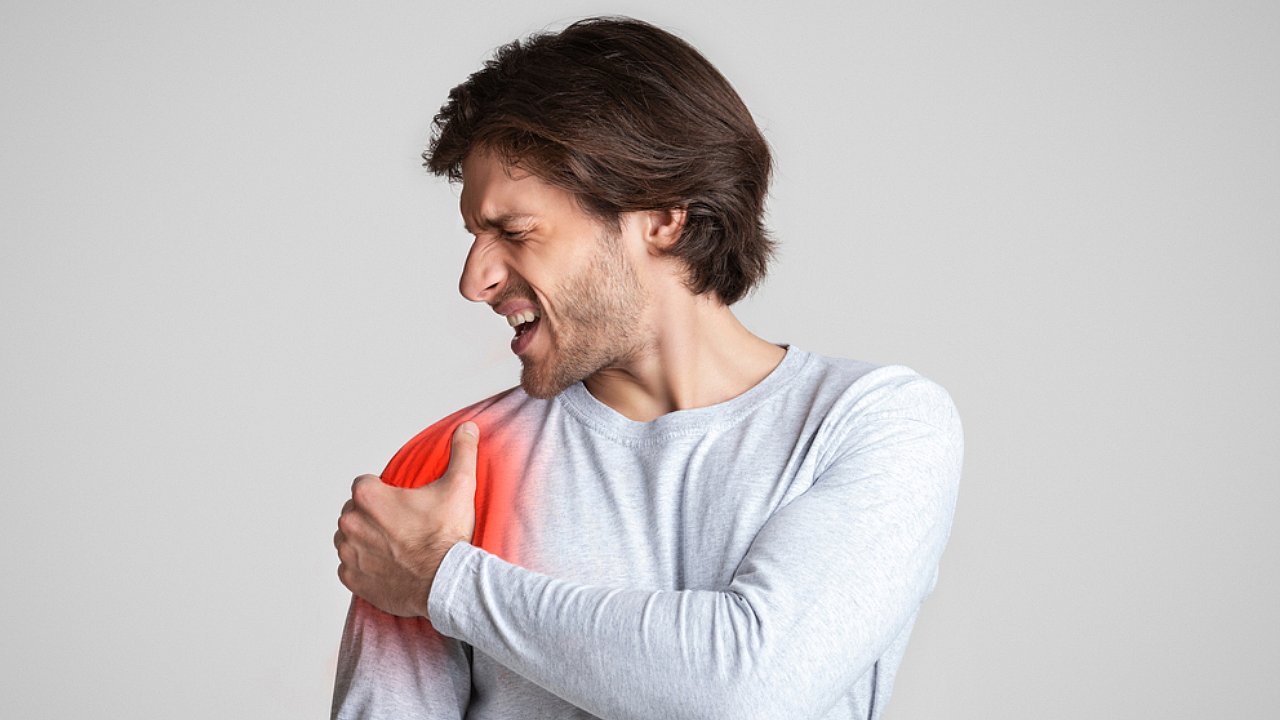 Omuz Ağrıları Hakkında Bilinmesi Gereken 5 Önemli Nokta