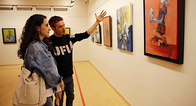 SANKO’da İnsan Temalı Resim Sergisi Devam Ediyor