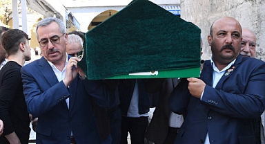  Şehit Yardımcıoğlu’nun Babası Toprağa Verildi