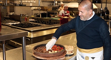 Ustaların ustası Sami Kervancıoğlu Maraş Eli Böğründe’nin tarifini verdi!