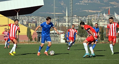 Aslan ateş çemberinden kurtulamadı!