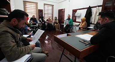 Büyükşehir’in Diriliş Sanat Merkezi’nde Eğitimler Sürüyor