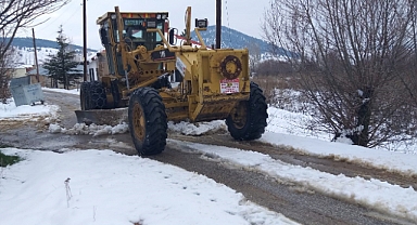 Kahramanmaraş'ın İlçelerinde Karla Mücadele Çalışmaları Başladı