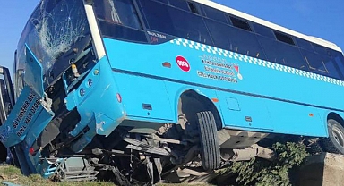 Kahramanmaraş'ta Halk Otobüsü Orta Refüje Çıktı: 12 Yaralı