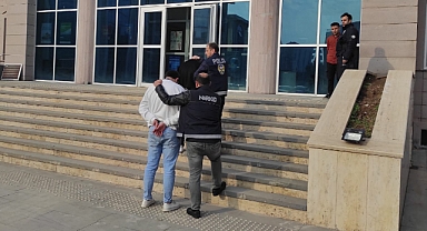 Kahramanmaraş’ta uyuşturucu taciri 2 kişi tutuklandı