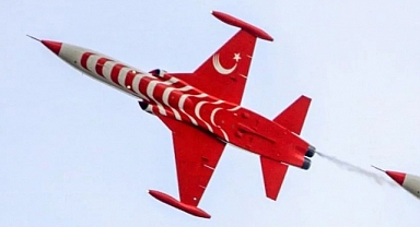 Konya'da Türk Yıldızları ekibine ait uçak düştü!