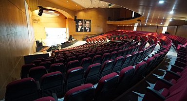 Mehmet Akif Ersoy Kültür Merkezi Yenilendi 