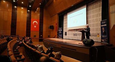 Yazar Kılıç: Ebeveynler Önce Kendine Şefkat Göstermeli