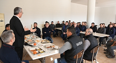 Başkan Hayrettin Güngör İşçilerle Öğle Yemeğinde Bir Araya Geldi 
