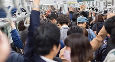 Hükümetten 'şehri terkedin' rüşveti!
