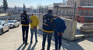 Kahramanmaraş’ta 2 azılı hırsız tutuklandı