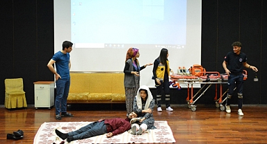 KSÜ’de Paramedikler Günü Coşkuyla Kutlandı