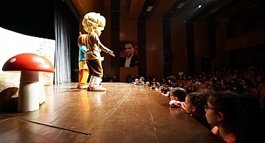 Minikler Maysa ve Bulut Gösterisini Çok Sevdi