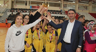 Okul Sporları Küçükler Basketbol İl Birinciliği Turnuvası Tamamlandı
