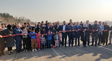 Türkoğlu İlçesinde Kuyumcular Köprüsü Dualarla Açıldı