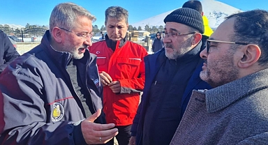Afşin Belediyesi Depremin Yaralarını Sarmaya Devam Ediyor