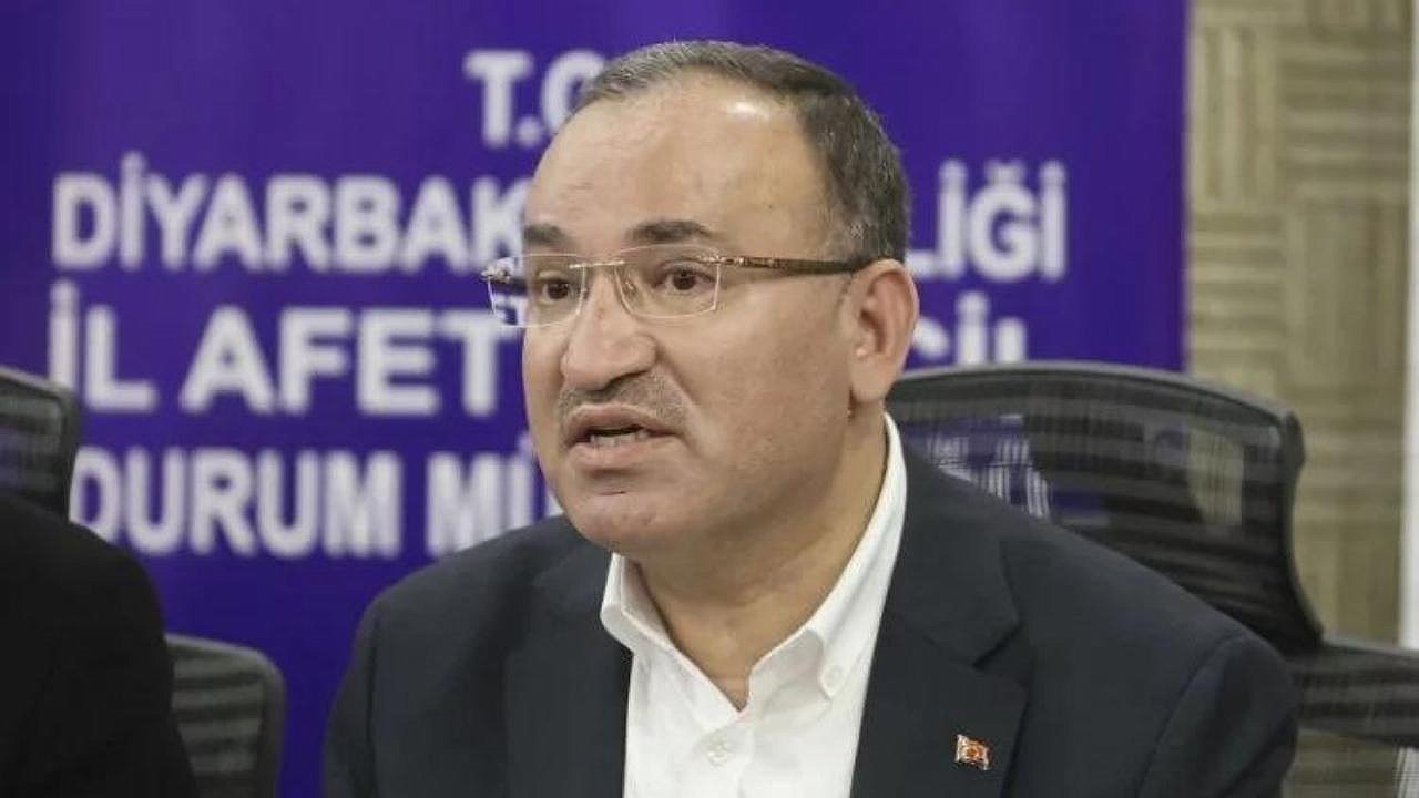 Bakan Bozdağ: Deprem fırsatçılarına 'ağır cezalar' gelecek!