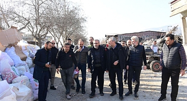 Başkan Güngör’den Hal Esnafına Ziyaret