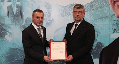 AK Parti Dulkadiroğlu İlçe Başkanlığına Mustafa Çakar Atandı