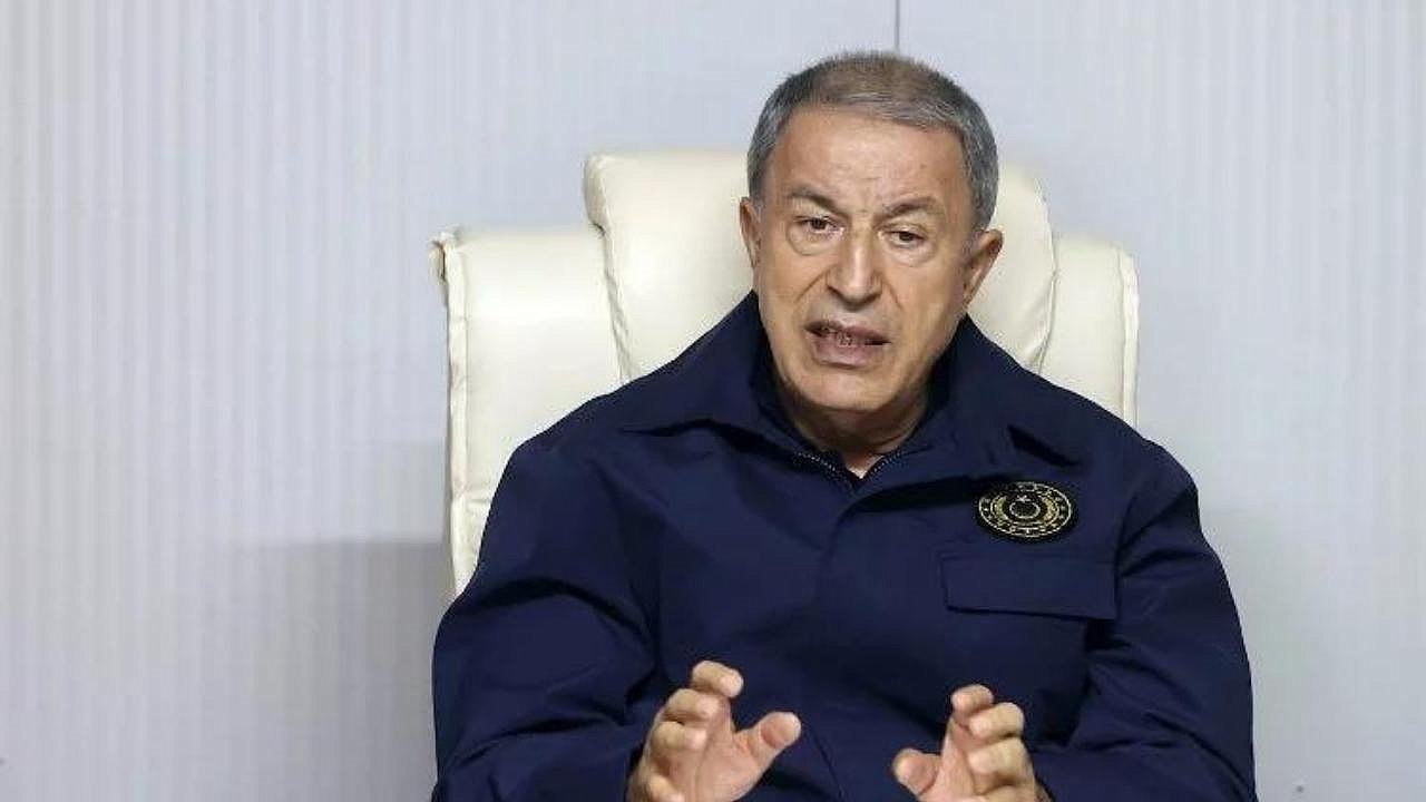 Bakan Akar duyurdu... MSB bu yıl 30 bin personel alacak