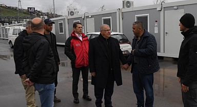 Başkan Mahçiçek’ten geçici barınma merkezlerine ziyaret