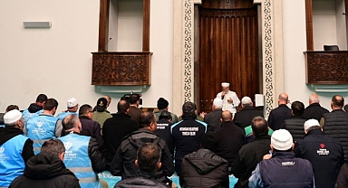 Depremde Hayatını Kaybedenler İçin Mevlit Okundu