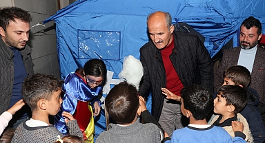 Dulkadiroğlu’ndan Çocuklara Moral Çadırı