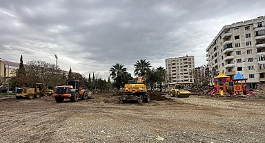 Geçici Barınma Alanları ve Esnaf Çarşılarının Altyapısı Hazırlanıyor