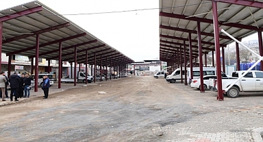 Hal ve Toptancı Esnafı İçin Geçici Alanlar Oluşturuluyor