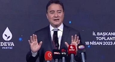 Babacan: Demokrasi mi, otokrasi mi diyeceğiz!