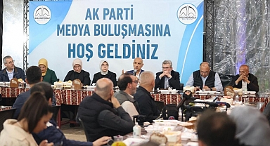 Bakan Kirişçi Heyecan Bahçesi’nde Basın Mensuplarıyla Sahurda Bir Araya Geldi