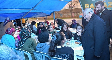 Başkan Mahçiçek, Önsen Mahallesi’ndeki iftar programıyla gönüllere dokundu