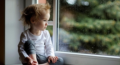 Çocuğunuz dalgın bakıyorsa epilepsi belirtisi olabilir!