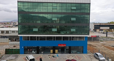 Elbistan Belediyesi yeni yerine taşınıyor