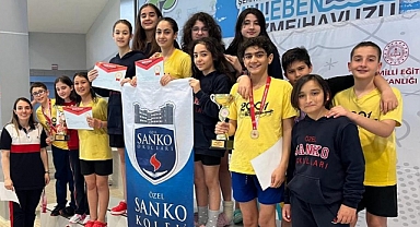 SANKO Okulları Yüzmede Beş Altın Madalya Kazandı