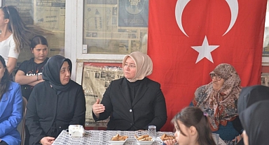 Tuba Köksal: Dertleri Millete Hizmet Etmek Değil