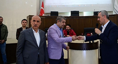 Başkan Güngör: Geçici İş Yerleri Bir Bir Teslim Ediliyor