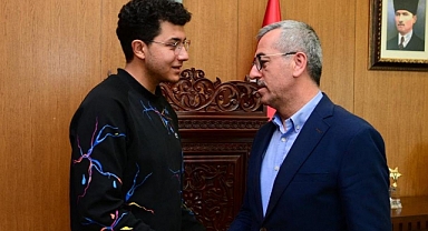 Başkan Güngör, TEKNOFEST Birincisi Dal’ı Ağırladı