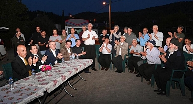 Kirişci ve Güngör, Türkoğlu’nda Vatandaşlarla Buluştu