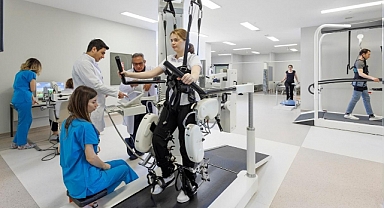 Parkinson hastalığında robotik tedavinin şifreleri!