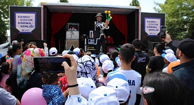 SANKO, Depremden Etkilenen Çocuklara Sinema Şenliği Düzenledi